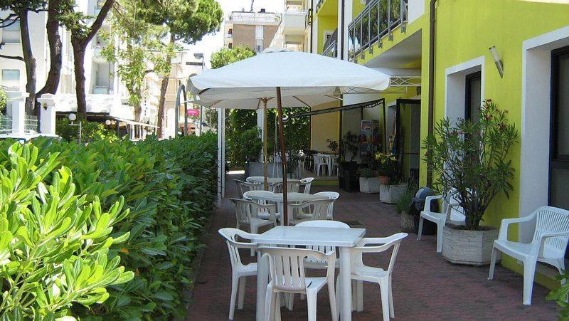 Hotel Dream Rimini Bagian luar foto