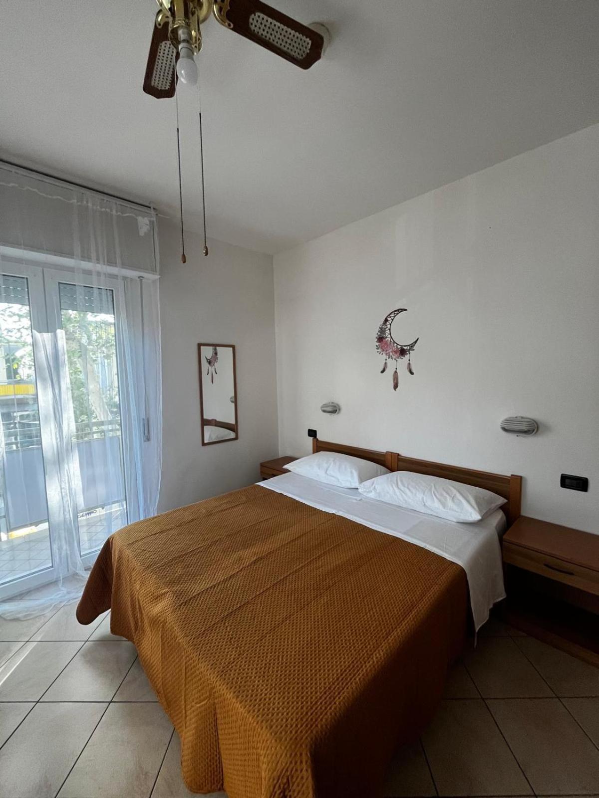 Hotel Dream Rimini Bagian luar foto