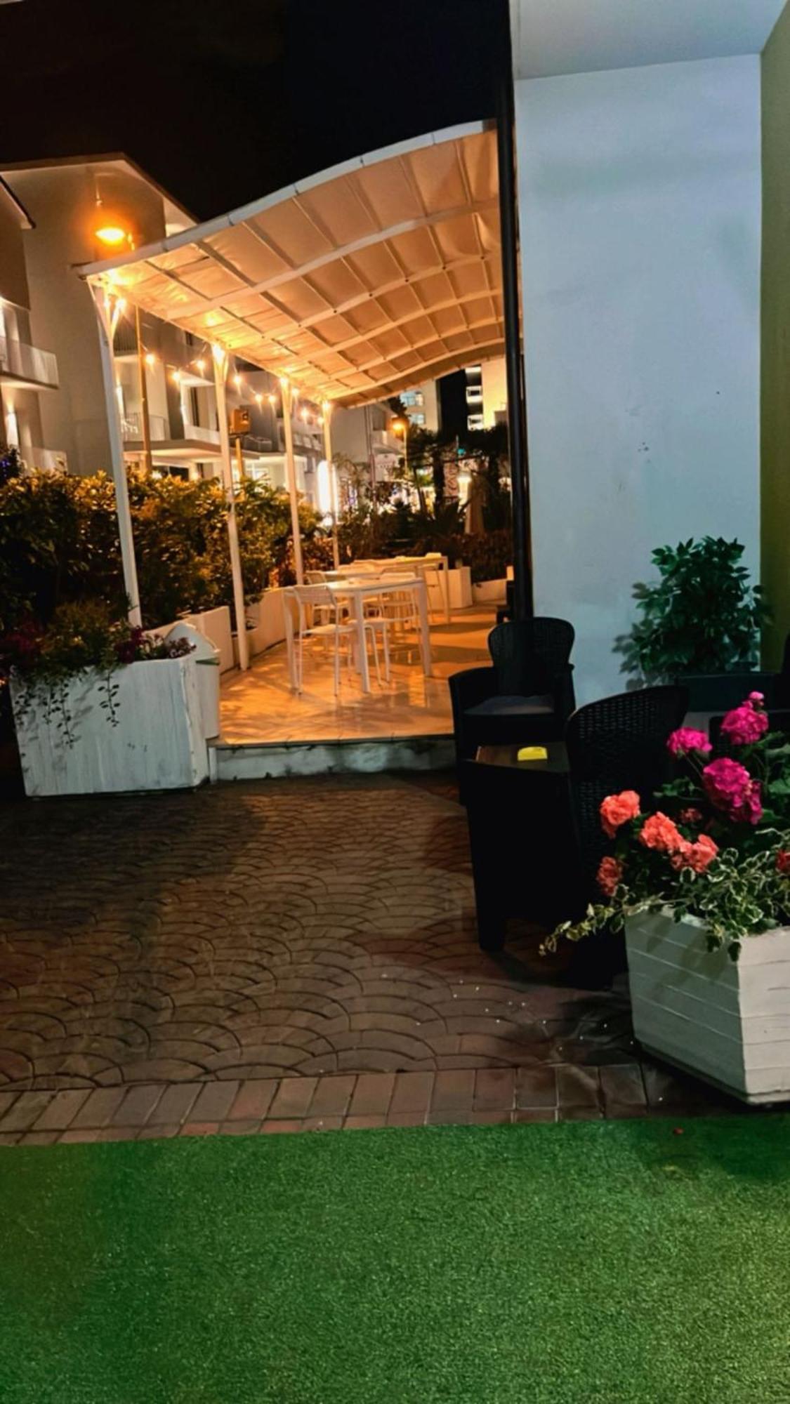 Hotel Dream Rimini Bagian luar foto